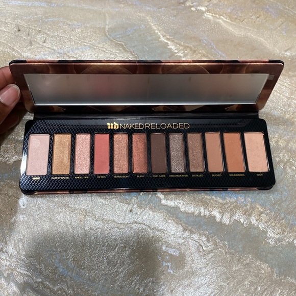 Urban Decay Naked Reloaded Eyeshadow Palette (Preowned) - Picture 3 of 15